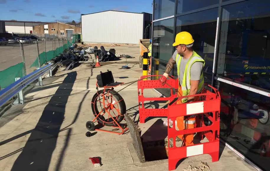 Pinpoint Drainage Vacuum tanker onsite 
